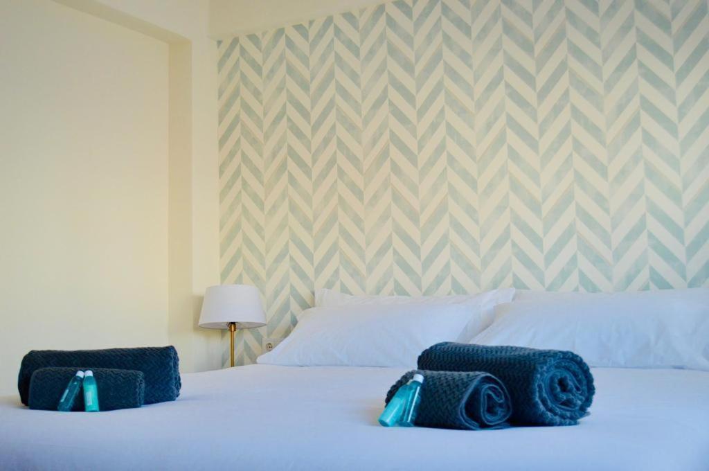 Apartamento Turistico Clavellinas IV Caceres Ngoại thất bức ảnh