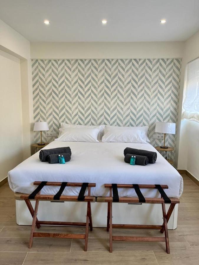 Apartamento Turistico Clavellinas IV Caceres Ngoại thất bức ảnh